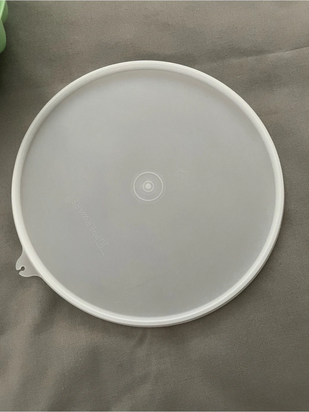 Vintage Tupperware Mint Green Gelatin / Jello Mold with Lid